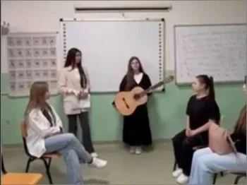 Тема: Драматизација на театарско дело Соништата на децата, 29-01-2025 - слика 1